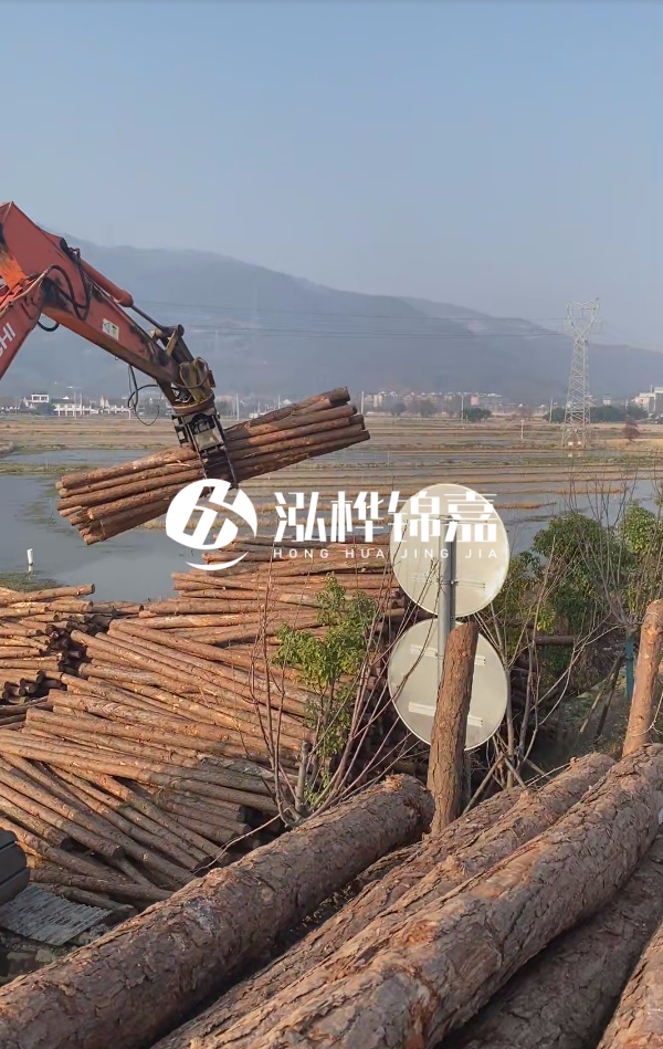 無錫挖機(jī)打木樁專業(yè)施工-挖機(jī)打木樁在硬土地質(zhì)下如何進(jìn)行？