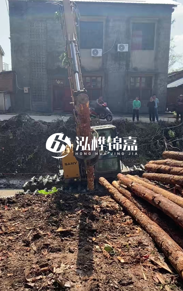 南昌河道清淤專業(yè)施工-履帶式挖機清理河道更方便嗎？